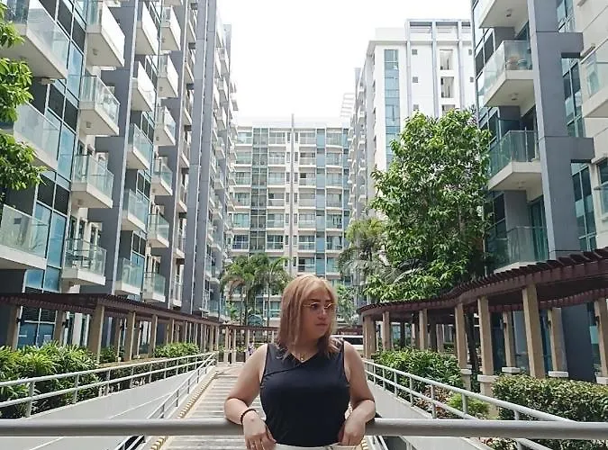 1br At Two Palmtree Across Airport Terminal 3 Manila