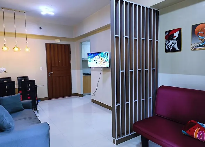Apartment 1br At Two Palmtree Across Airport Terminal 3 *